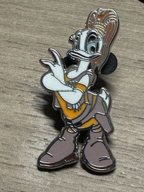 5/$25 Disney Star Wars Galaxy Disney Pin Daisy Aurra Sing Phantom Menace